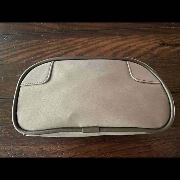 Delta Air Lines Skyteam Amenity Bag - Picture 6 of 6